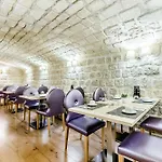 Exe Centre 3*