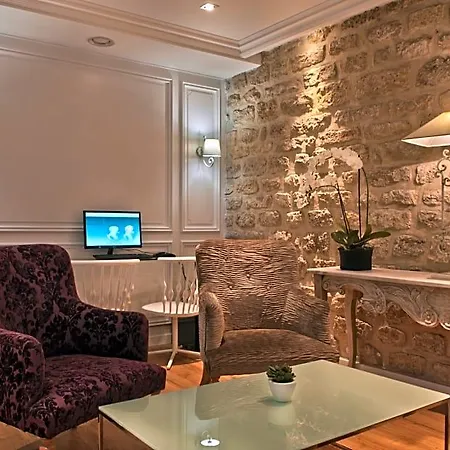 Exe Centre Hotel 3*