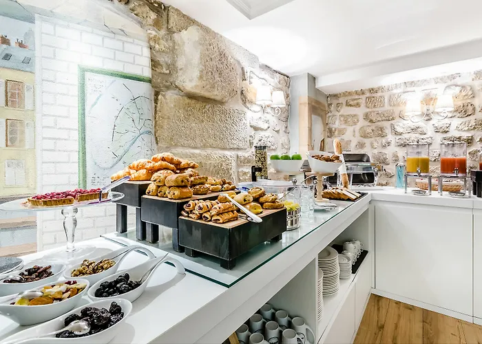 酒店 Exe Centre 3*